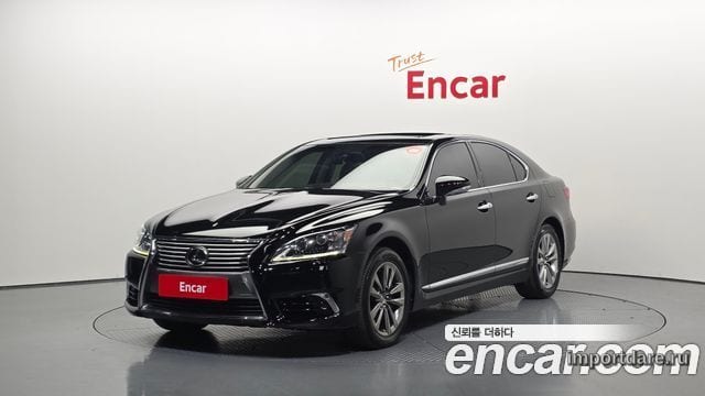 Lexus LS460 2014