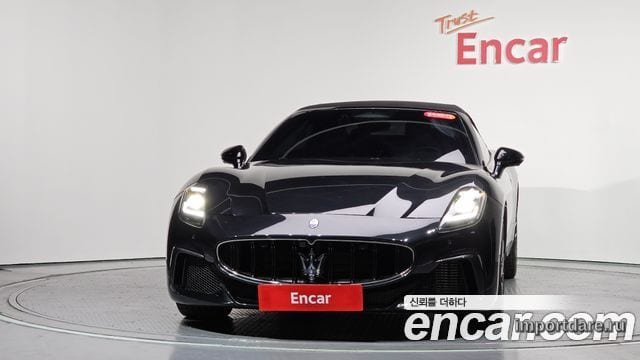 Maserati Grancabrio интерьер