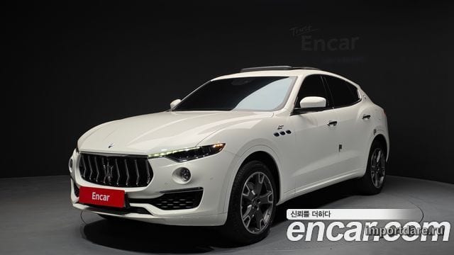 MASERATI LEVANTE 2022 — 38 560 км, Корея — под ключ — фото 1
