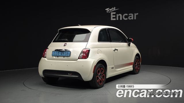 FIAT 500E 2017 — 31 729 км, белый-перламутр, Корея — под ключ — фото 2