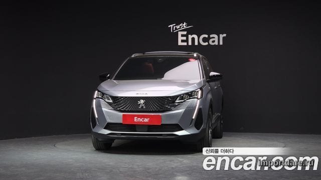 Peugeot 5008 интерьер