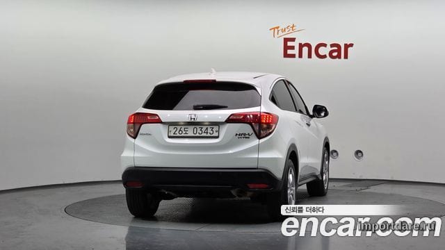 Honda Hr-V сзади