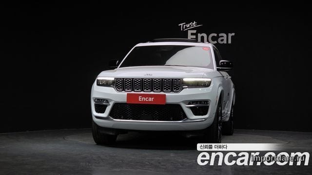 Jeep Grand Cherokee интерьер