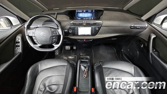 CITROEN GRAND C4 PICASSO 2017 — 85 059 км, белый, Корея — под ключ — фото 7
