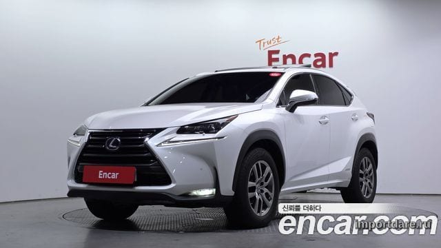 LEXUS NX300H 2017 — 67 765 км, белый, Корея — под ключ — фото 1