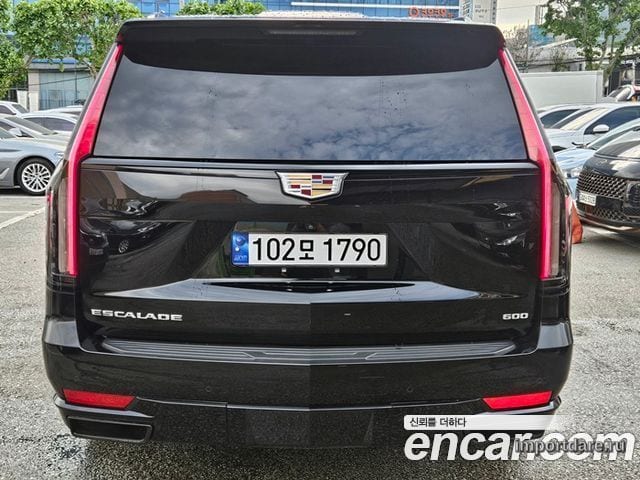 CADILLAC ESCALADE 2021 — 110 000 км, чёрный, Корея — под ключ — фото 3