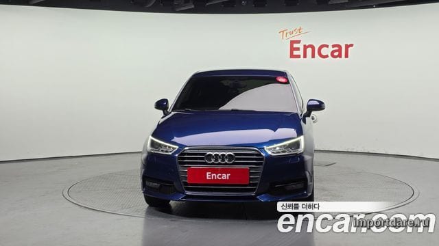 Audi A1 сзади