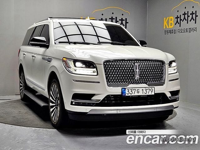 LINCOLN NAVIGATOR 2021 — 7 066 км, белый, Корея — под ключ — фото 2