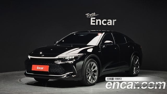 Toyota Crown Crossover 2026