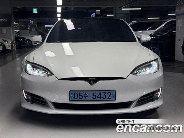 TESLA MODEL S 2018 — 151 323 км, белый, Корея — под ключ — фото 1