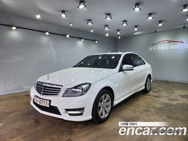 MERCEDES-BENZ C-CLASS W204 2013 — 92 858 км, белый-перламутр, Корея — под ключ — фото 2
