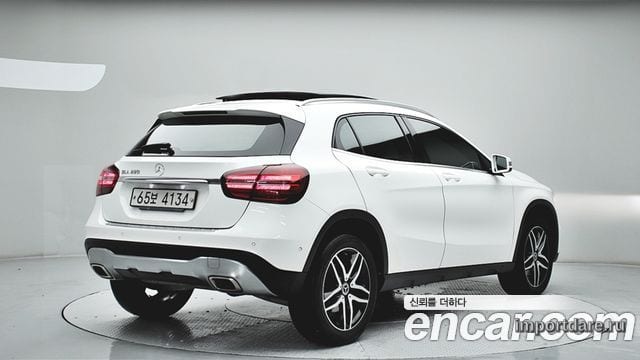MERCEDES-BENZ GLA-CLASS X156 2019 — 71 110 км, белый, Корея — под ключ — фото 4