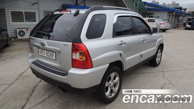 Kia New Sportage сзади