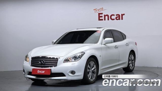Infiniti M37 2011