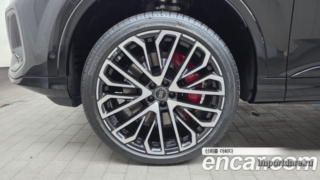 Audi Sq7 детали