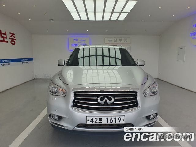 Infiniti JX35 2013