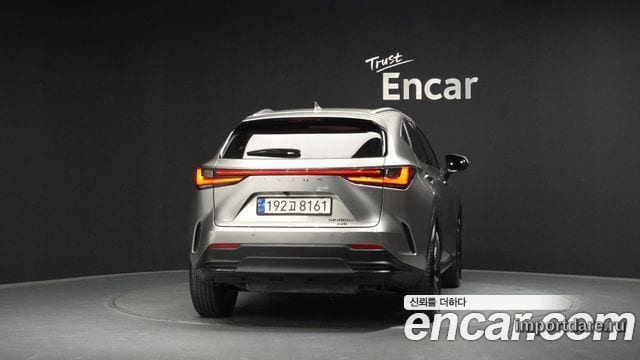 LEXUS NX450H+ 2024 — 80 065 км, серебристо-серый, Корея — под ключ — фото 4