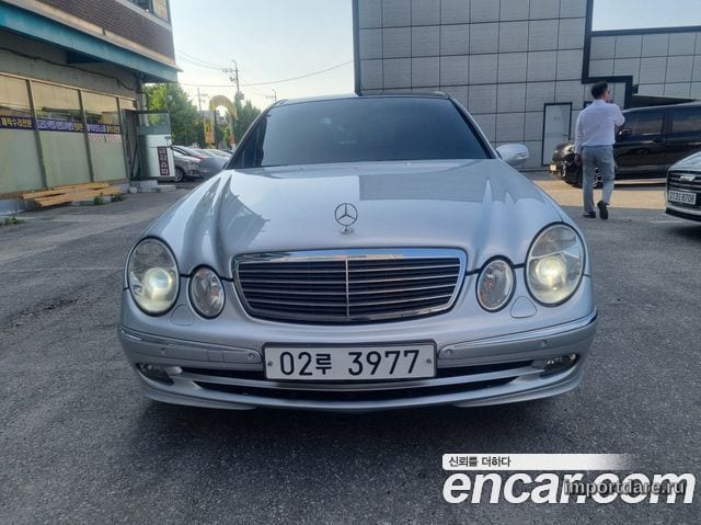 MERCEDES-BENZ E-CLASS W211 2005 — 144 974 км, серебристый, Корея — под ключ — фото 2