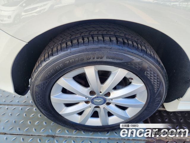 MERCEDES-BENZ B-CLASS W246 2017 — 177 539 км, белый-перламутр, Корея — под ключ — фото 5