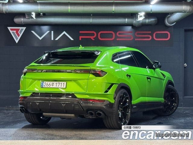 LAMBORGHINI URUS 2024 — 16 600 км, зелёный, Корея — под ключ — фото 3