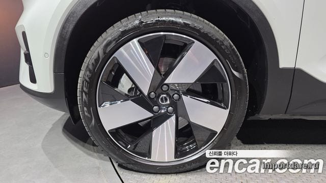 Volvo Xc40 Recharge детали