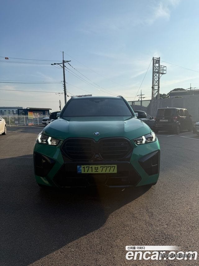 BMW X5 сбоку