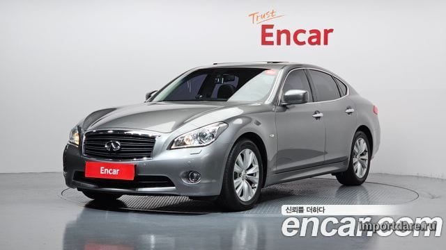 Infiniti M37 2011