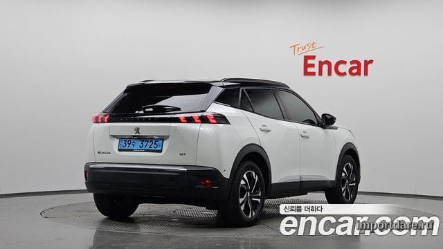 Peugeot e-2008 2023