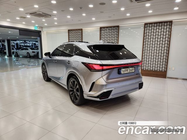LEXUS RX500H 2024 — 51 381 км, светло-серебристый, Корея — под ключ — фото 2
