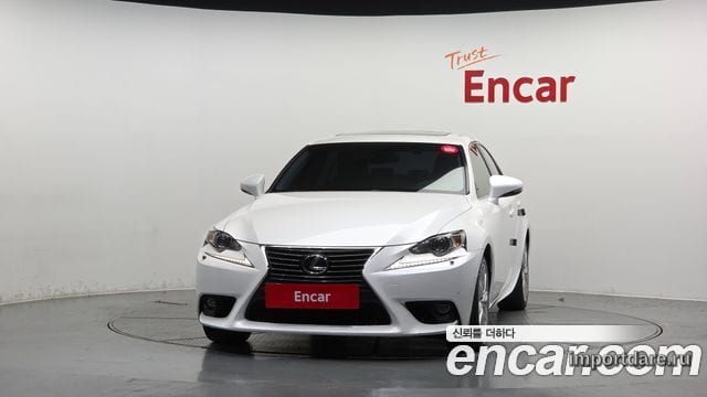 Lexus Is250 интерьер