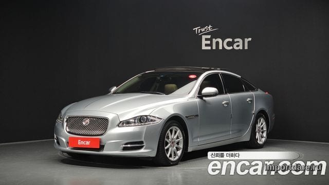 JAGUAR ALL NEW XJ 2014 — 150 352 км, серебристо-серый, Корея — под ключ — фото 1