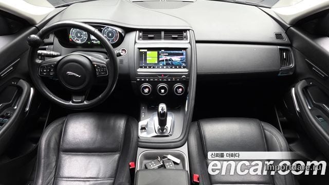 JAGUAR E-PACE 2019 — 108 435 км, серебристо-серый, Корея — под ключ — фото 7