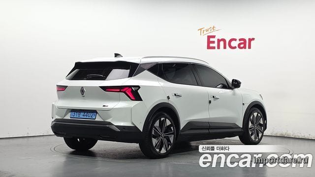 Renault Korea Scenic сбоку