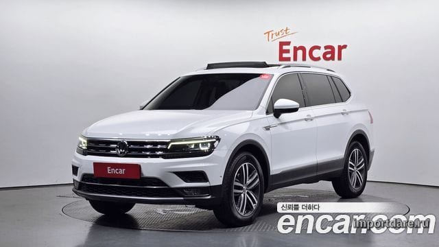 VOLKSWAGEN TIGUAN ALLSPACE 2020 — 121 338 км, белый, Корея — под ключ — фото 1