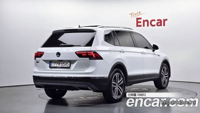 VOLKSWAGEN TIGUAN ALLSPACE 2020 — 121 338 км, белый, Корея — под ключ — фото 2