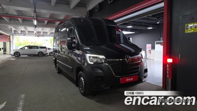 Renault Korea Master спереди