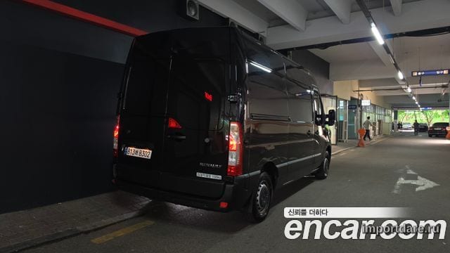 Renault Korea Master сбоку