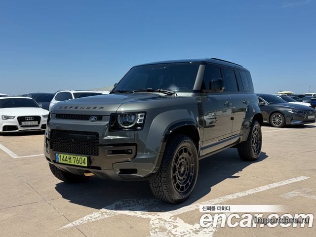 LAND ROVER DEFENDER 2025 — 7 500 км, бежевый, Корея — под ключ — фото 3