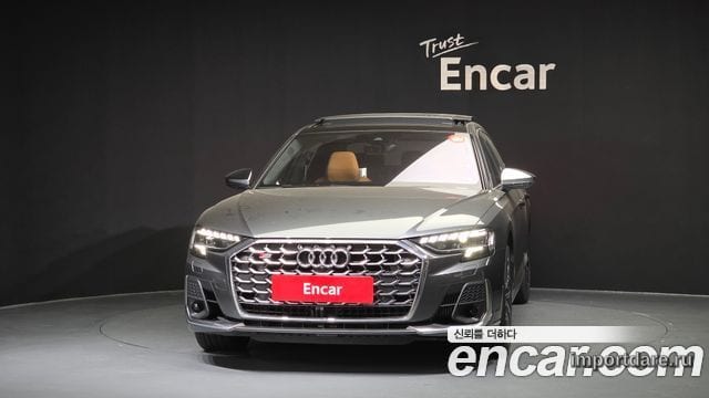 Audi S8 интерьер