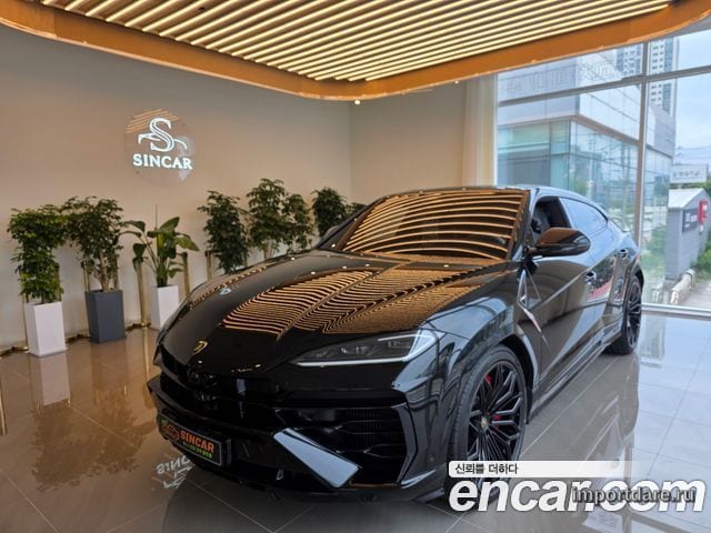 Lamborghini Urus 2026