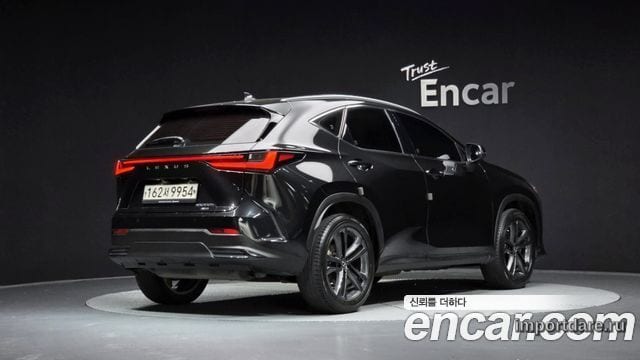 LEXUS NX350H 2023 — 118 343 км, чёрный, Корея — под ключ — фото 2