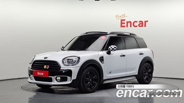 MINI COOPER D COUNTRYMAN 2019 — 81 295 км, белый, Корея — под ключ — фото 1