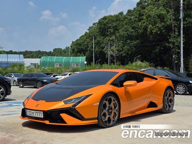 LAMBORGHINI HURACAN 2023 — 3 900 км, оранжевый, Корея — под ключ — фото 2