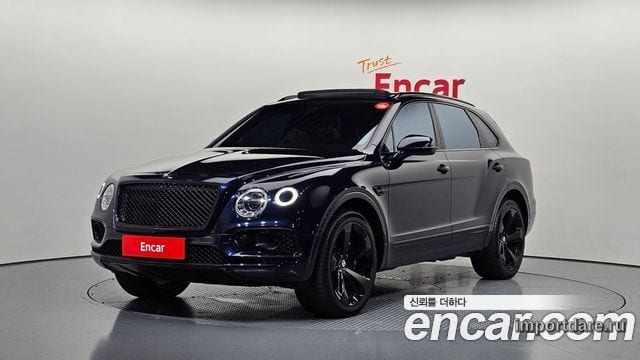 BENTLEY BENTAYGA 2018 — 65 774 км, синий, Корея — под ключ — фото 1