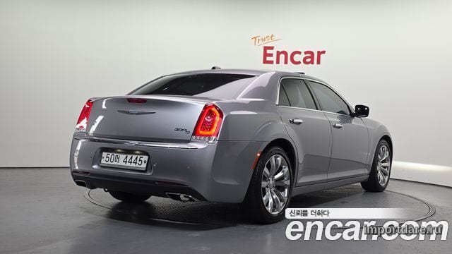 CHRYSLER 300C 2015 — 120 544 км, серебристый, Корея — под ключ — фото 2