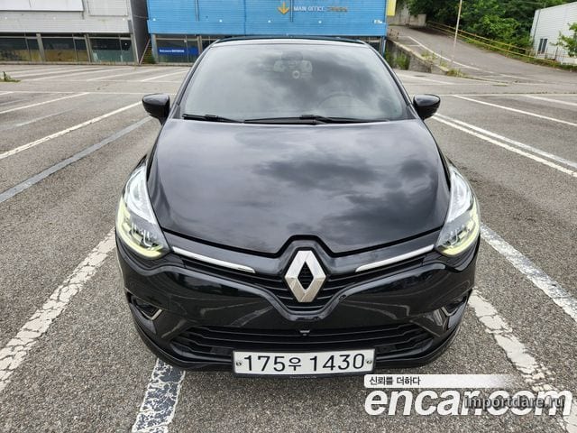 Renault Korea Clio спереди