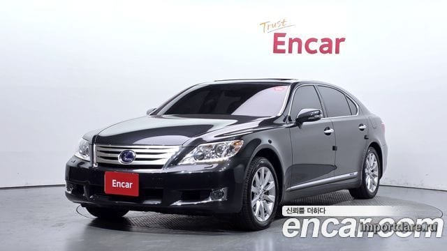 Lexus LS600hL 2010