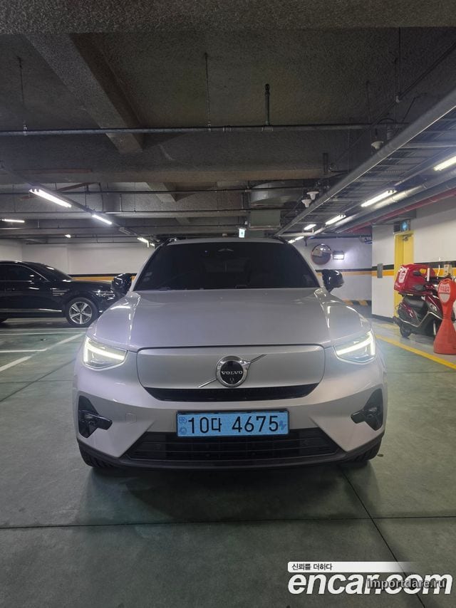 VOLVO XC40 RECHARGE 2024 — 12 700 км, серебристый, Корея — под ключ — фото 3