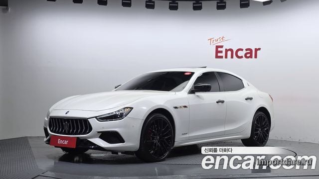 MASERATI GHIBLI 2019 — 80 900 км, белый, Корея — под ключ — фото 1
