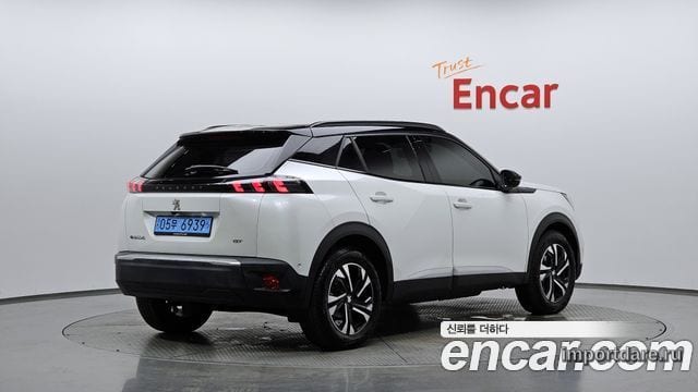 Peugeot e-2008 2023